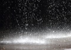 重庆今明暴雨后天飙38℃