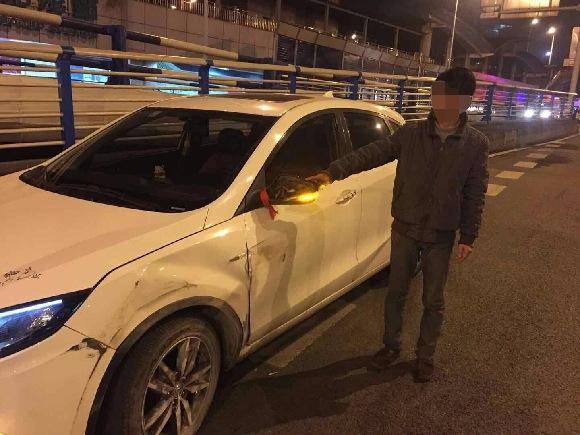 醉驾还想骗保险   谎圆不下去了