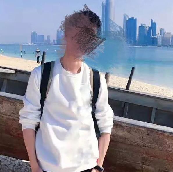 男子被相亲对象妈妈热情关照 他搞不清和谁在相亲