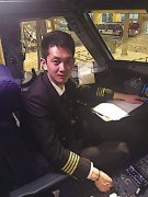 元宵节飞过家的上方   “85后”机长想在重庆成家