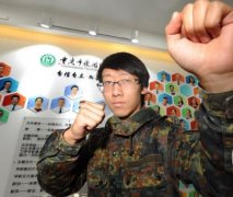 高三学生爱写网络小说 作品被改成剧本预计今年上映