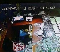 惯偷盗窃后逍遥逛街 被办案民警逮个正着