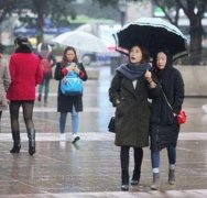 重庆这两天单曲循环“雨一直下” 周四改唱“小晴歌”