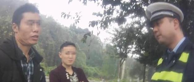 看了都为他委屈！这个借钱的遭欠钱的整得没脾气了……