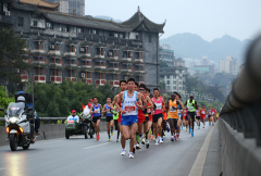 “重马”周末开跑 最全的攻略在此拿稳了！