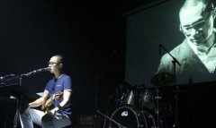 “人声低音炮”赵鹏昨晚重庆开唱