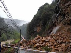 暴雨来袭！重庆局地突发山洪泥石流