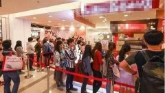 只因人群中多看你一眼 民警甜品店偶遇网上逃犯将其抓获