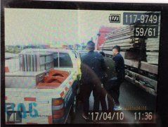 原本患有重度阑尾炎，和家人吵架后驾车在铜合高速收费站发病险送命