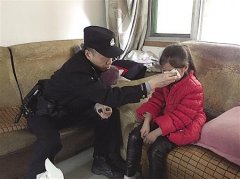 七岁女儿偷东西 母亲报警要“关她几天”