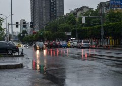 被雷炸醒！重庆将有持续雷电