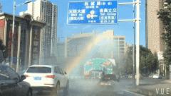 重庆女司机抓拍移动彩虹 画面太美太绚烂