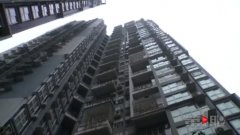 女子还清房屋所有贷款 却拿不到房产证