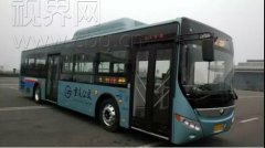 南岸50辆一级踏步公交车投用 178线公交更换新车