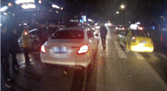 男子醉后驾车两眼昏花 越双黄线撞上对向车辆