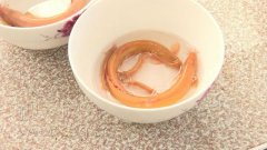 稀奇！金黄色的泥鳅你见过吗？