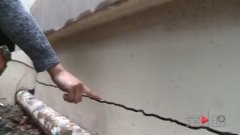 新楼出现大裂缝 业主个个心慌慌