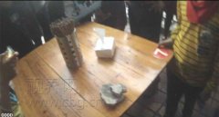 又见“熊孩子”高空“投弹” 路人被砸肢体麻木