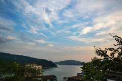 丽日忠州：蓝天白云 彩霞飞舞